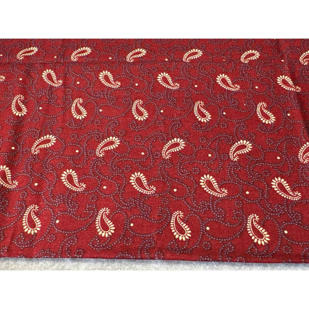 Marcus Fabrics Red Paisley Cotton Fat Quarter 18"x22" Quilting Sewing Craft